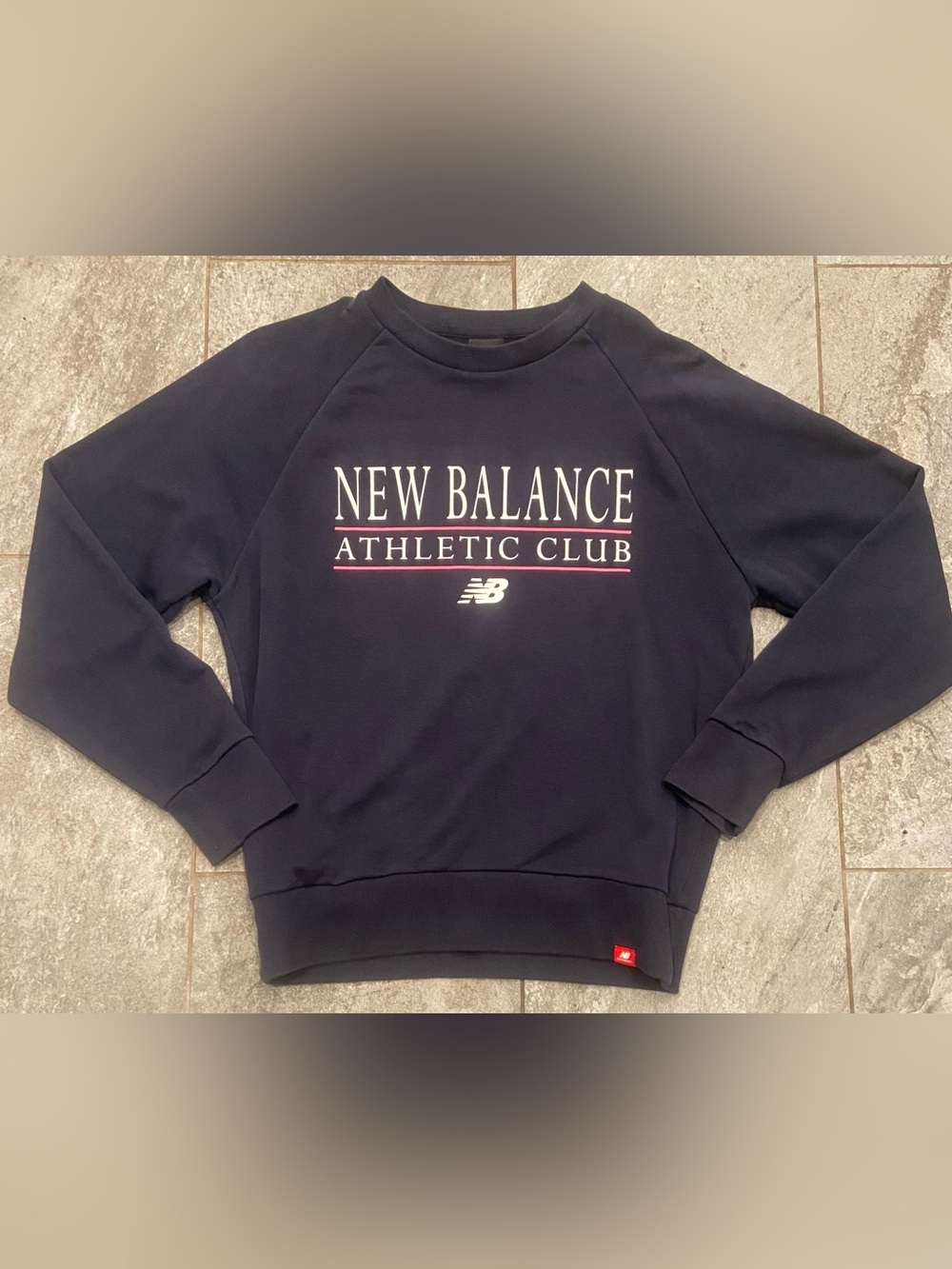 New Balance Crewneck Sweatshirt - Women’s Small EUC 9/10